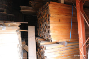 天然木工房アールウッドの倉庫
